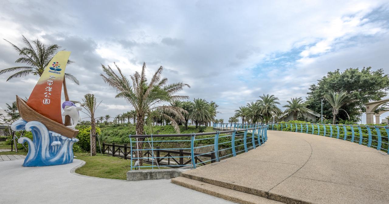 הואליין סיטי Duo Romance Hotel מראה חיצוני תמונה
