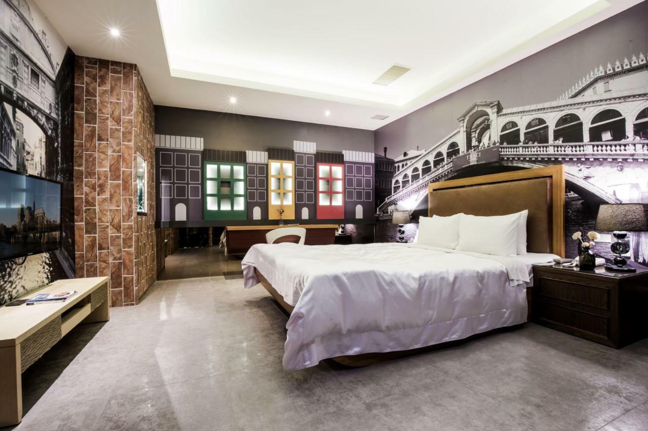 הואליין סיטי Duo Romance Hotel מראה חיצוני תמונה