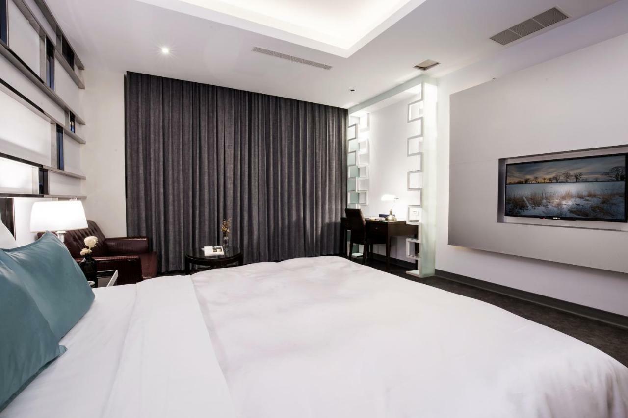 הואליין סיטי Duo Romance Hotel מראה חיצוני תמונה