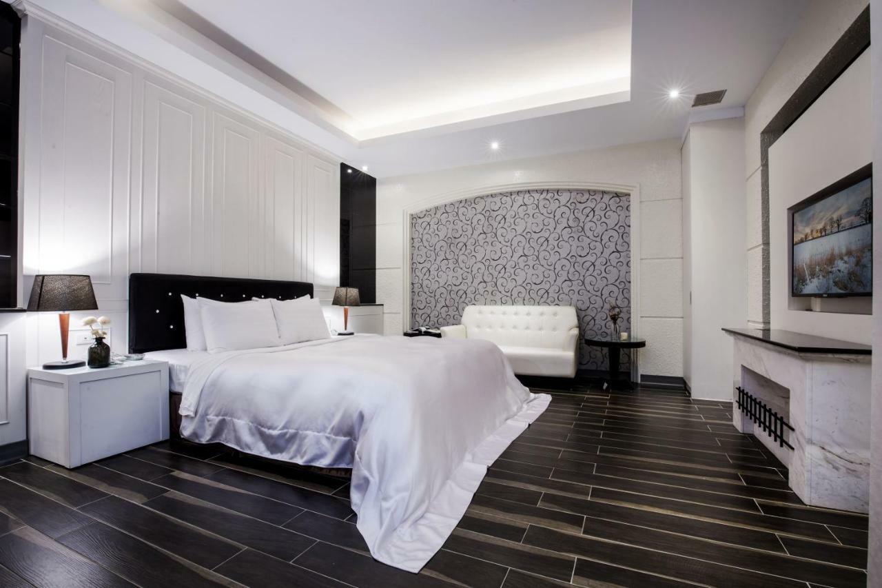 הואליין סיטי Duo Romance Hotel מראה חיצוני תמונה