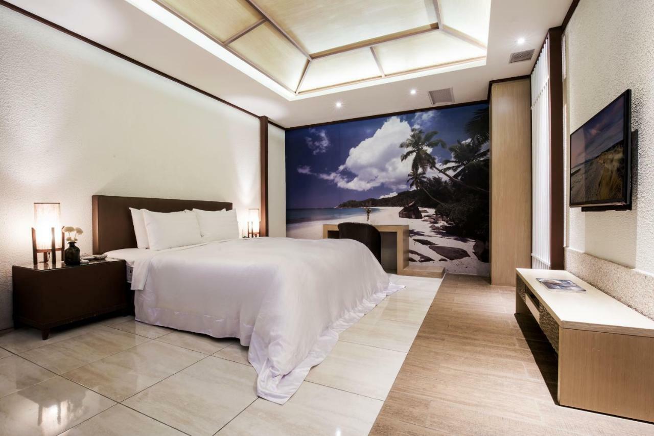 הואליין סיטי Duo Romance Hotel מראה חיצוני תמונה