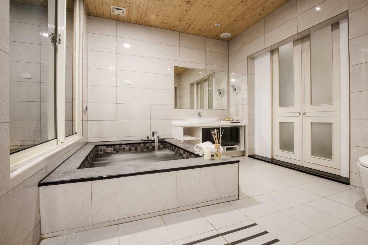 הואליין סיטי Duo Romance Hotel מראה חיצוני תמונה