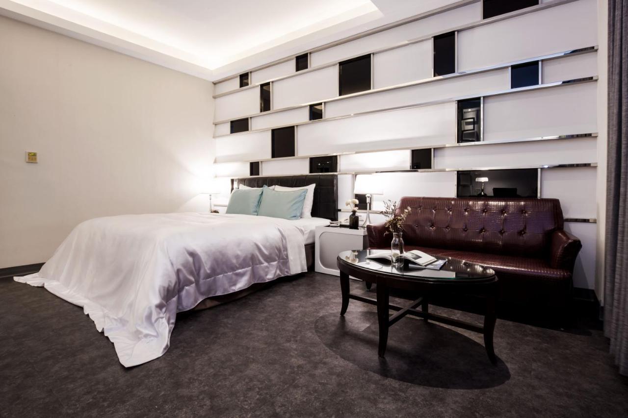 הואליין סיטי Duo Romance Hotel מראה חיצוני תמונה